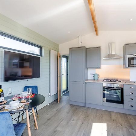 Belan View Lodges Welshpool Exteriér fotografie